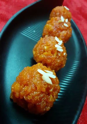 A picture of Motichoor Ladoo.