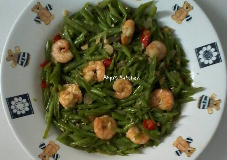 Tumis baby buncis saus tiram with udang