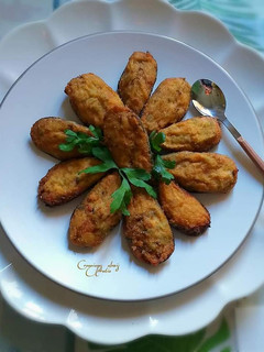 Una foto de Mejillones rellenos de crema de mejillones al vapor