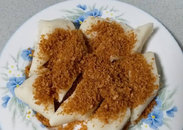 Langkah Mudah untuk Membuat Getuk singkong srundeng Gula merah yang Lezat Sekali