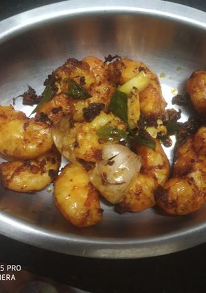இறால் ப்ரை(prawn fry recipe in tamil) செய்முறை முக்கிய புகைப்படம்