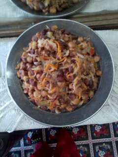 A picture of Githeri with cabbage.