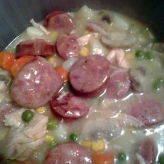 A picture of chicken and sausage stew.