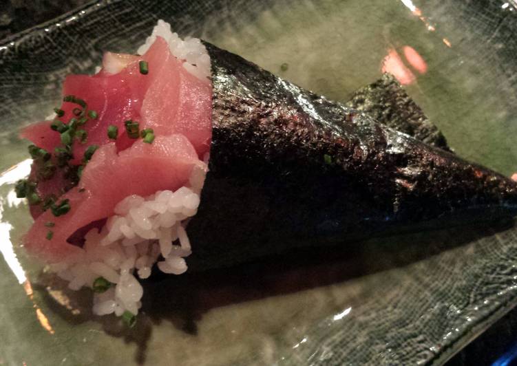 Simple Way to Make Any-night-of-the-week Temaki Hand Roll