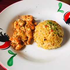 A picture of Nasi goreng garlic dan ayam pedas manis.
