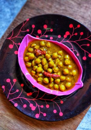 A picture of Pindi Chole.