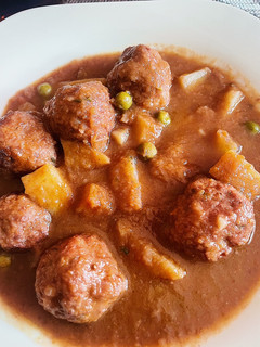 Una foto de Albóndigas al vino tinto