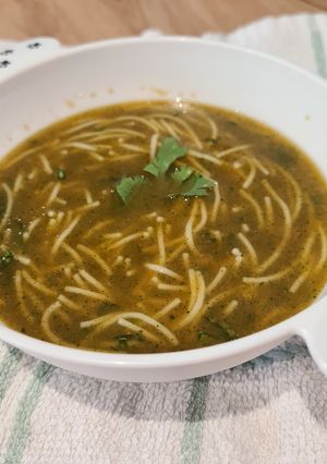 Une photo de Recette Bébé : Soupe carottes et blettes aux vermicelles