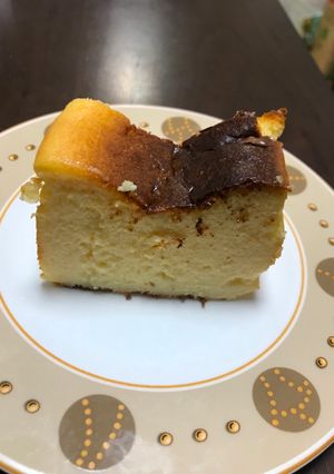A picture of Baked cheese cake.
