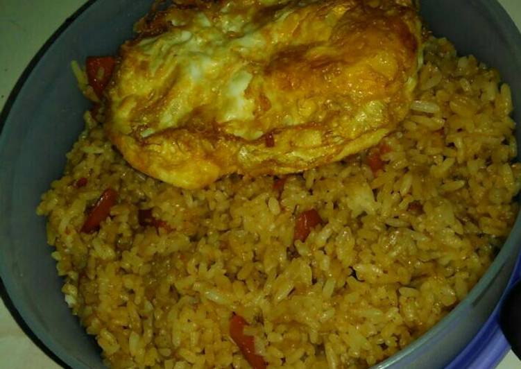 Resep Nasi goreng simple oleh Rima Masyanah - Cookpad