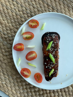 Una foto de Salmón teriyaki sin gluten y sin azúcar