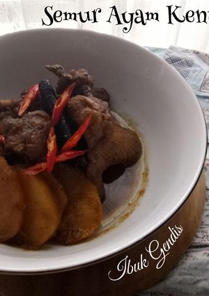 Foto resep Semur Ayam Kentang