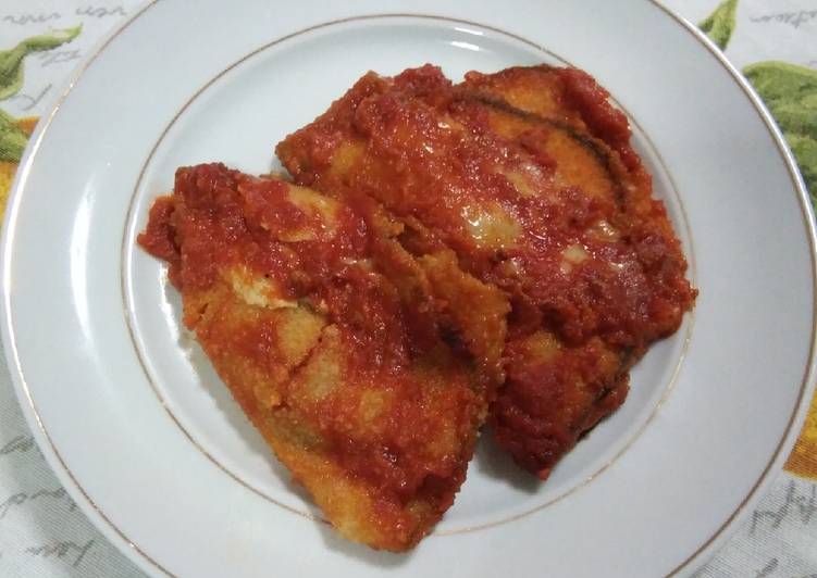 Mezzelune di melanzane al forno