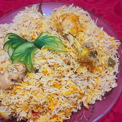 A picture of Chicken biryani.