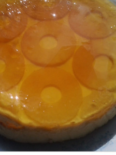 Una foto de Tarta de queso con piña