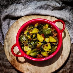 A picture of Bhindi capsicum aloo ki sabzi.