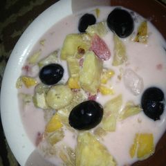 A picture of Fruit salad.