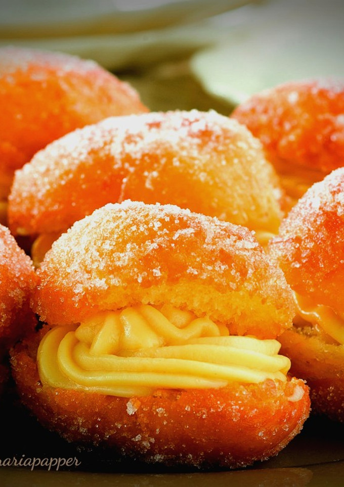 Una foto de Pelotas de fraile rellenas con crema. (Thermomix)