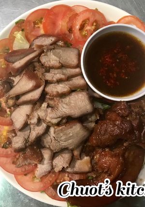 Hình của món Lưỡi Heo Khìa Nước Dừa.