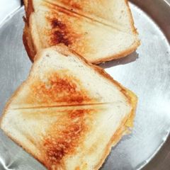 A picture of Bread toast.
