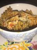 Pasta corta con pollo facilísima