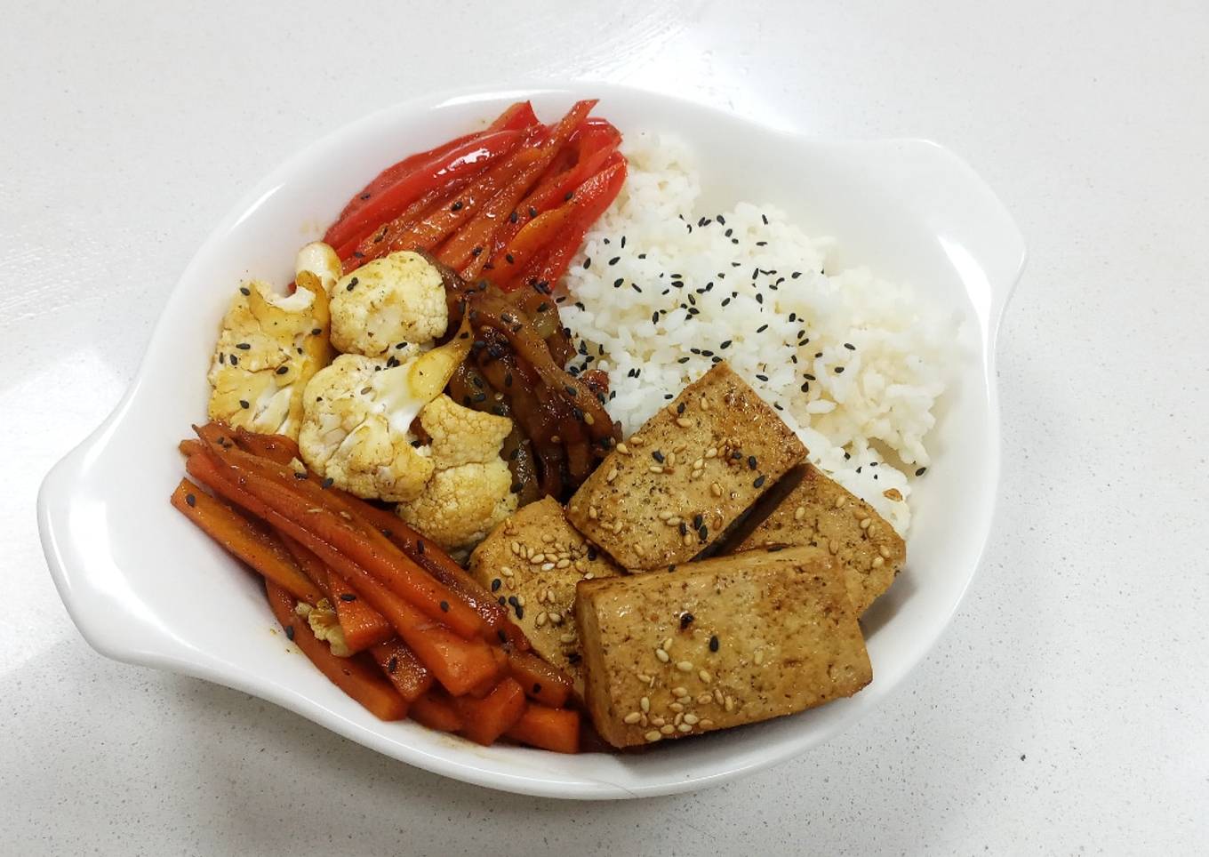 Vegan Chinese Style Tofu and Vegg Bowl