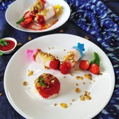 A picture of Frozen strawberry Yoghurt.