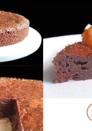 A picture of Kladdkaka | Swedish Chocolate Cake.