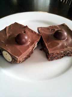 A picture of Malteser Slice.