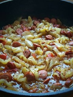 Cserkészkolbásszal készült lecsó 🫑🌶🍅🧅🍻 recept fotója
