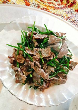 Hình của món Thịt bò xào cần tây.
