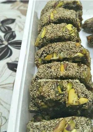 A picture of Dates Sweet.