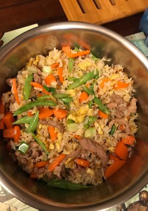 肉絲蛋炒飯 的食譜成品照片