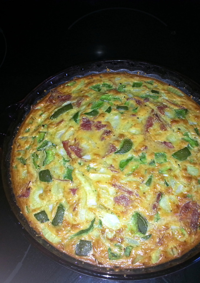 A picture of Crust-less quiche.