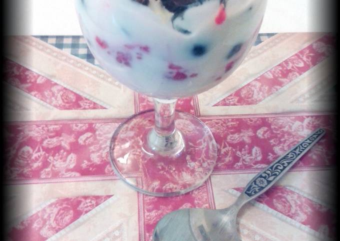 Red, white and blue summer fruits ( a dairy free, low fat healthy dessert)