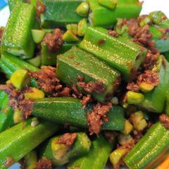 A picture of Fried Ladies finger with Sambal petai.