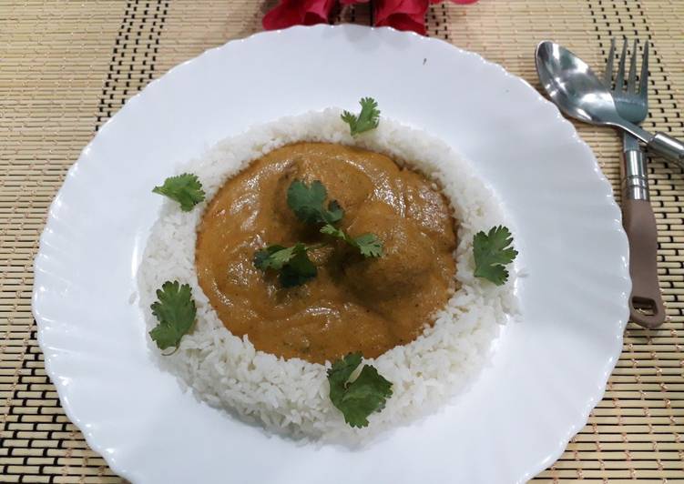 Steps to Prepare Perfect Shahi lauki ke kofte with plain rice