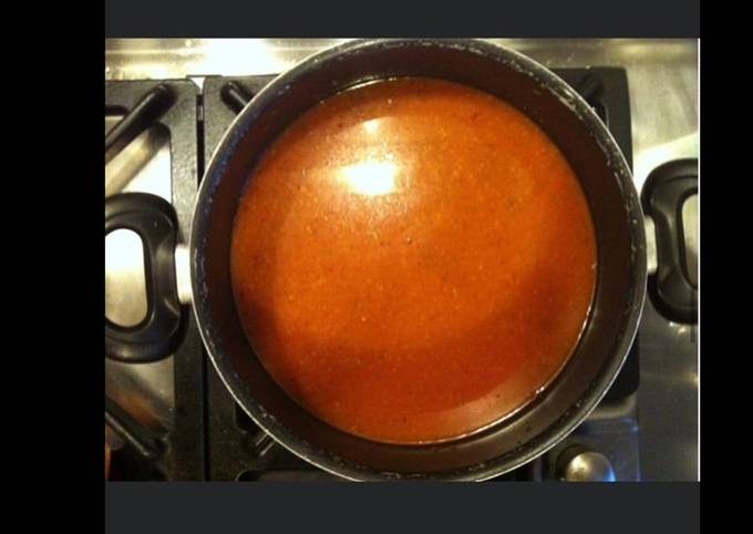 Soupe de tomates et légumes au vermicelle