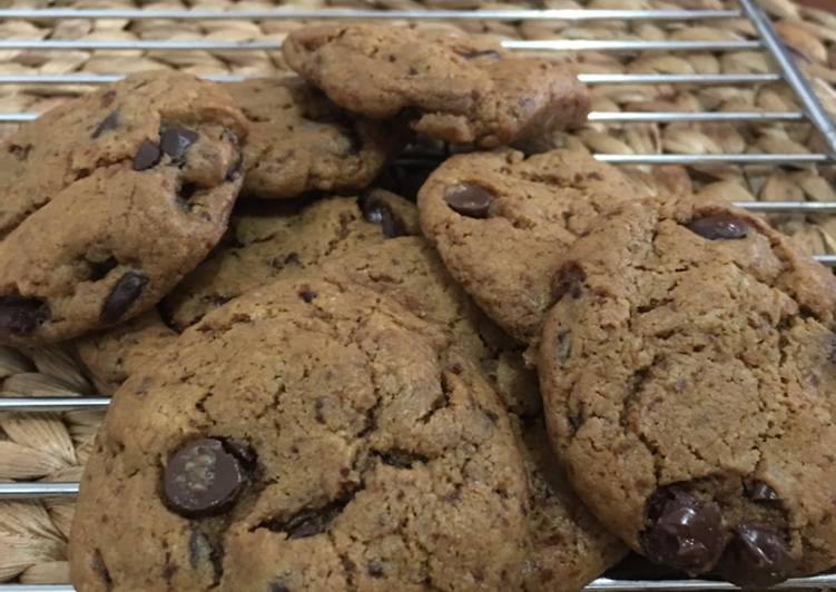 Chewy Chocochip Cookies Simple