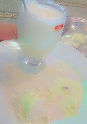 A picture of Ice cream shake.