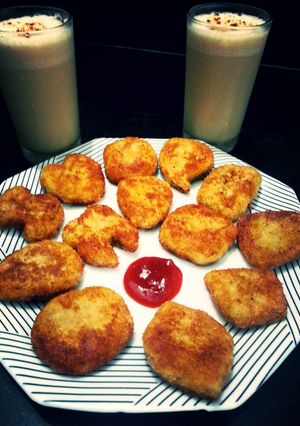 A picture of Chicken nuggets.