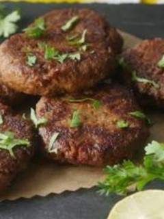A picture of Mutton Galawati kebab.