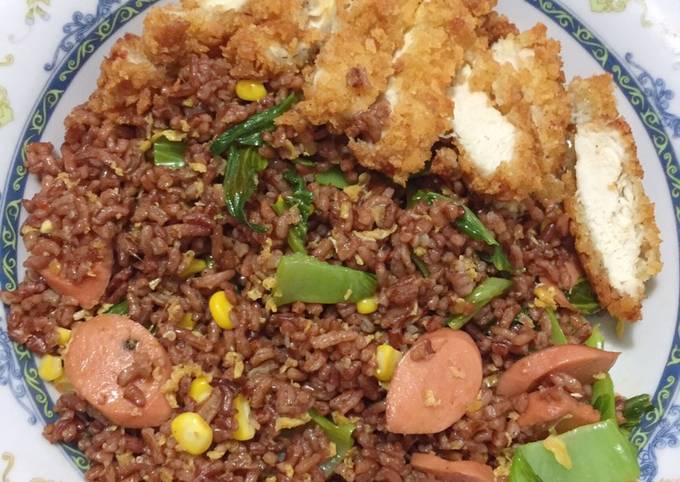 Resep Nasi Goreng Beras Merah oleh Lse Lusia - Cookpad