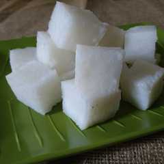 A picture of Lontong Magicom.