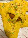 Scarcella (scarcedd) tipico dolce pugliese con uova sode