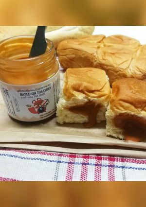 รูปของ 🍞ปังปิ้งชาไทยไส้ทะลัก🍂🍹