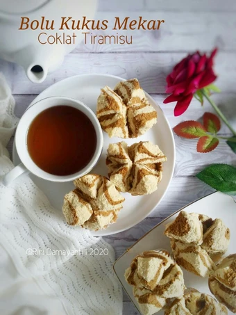 Langkah Gampang Membikin Resep Bolu Kukus Mekar Coklat Tiramisu (No Santan, No Soda) yang  Bikin Ketagihan Anti Ribet, Lezat Sekali