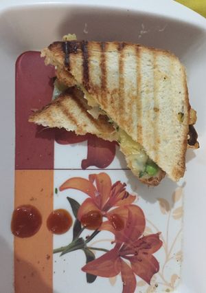 A picture of Pizza toast.