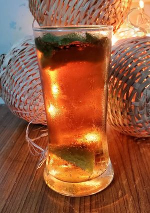 A picture of Fresh Apple juice.