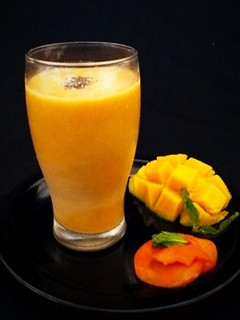 A picture of Mango Carrot Smoothie.